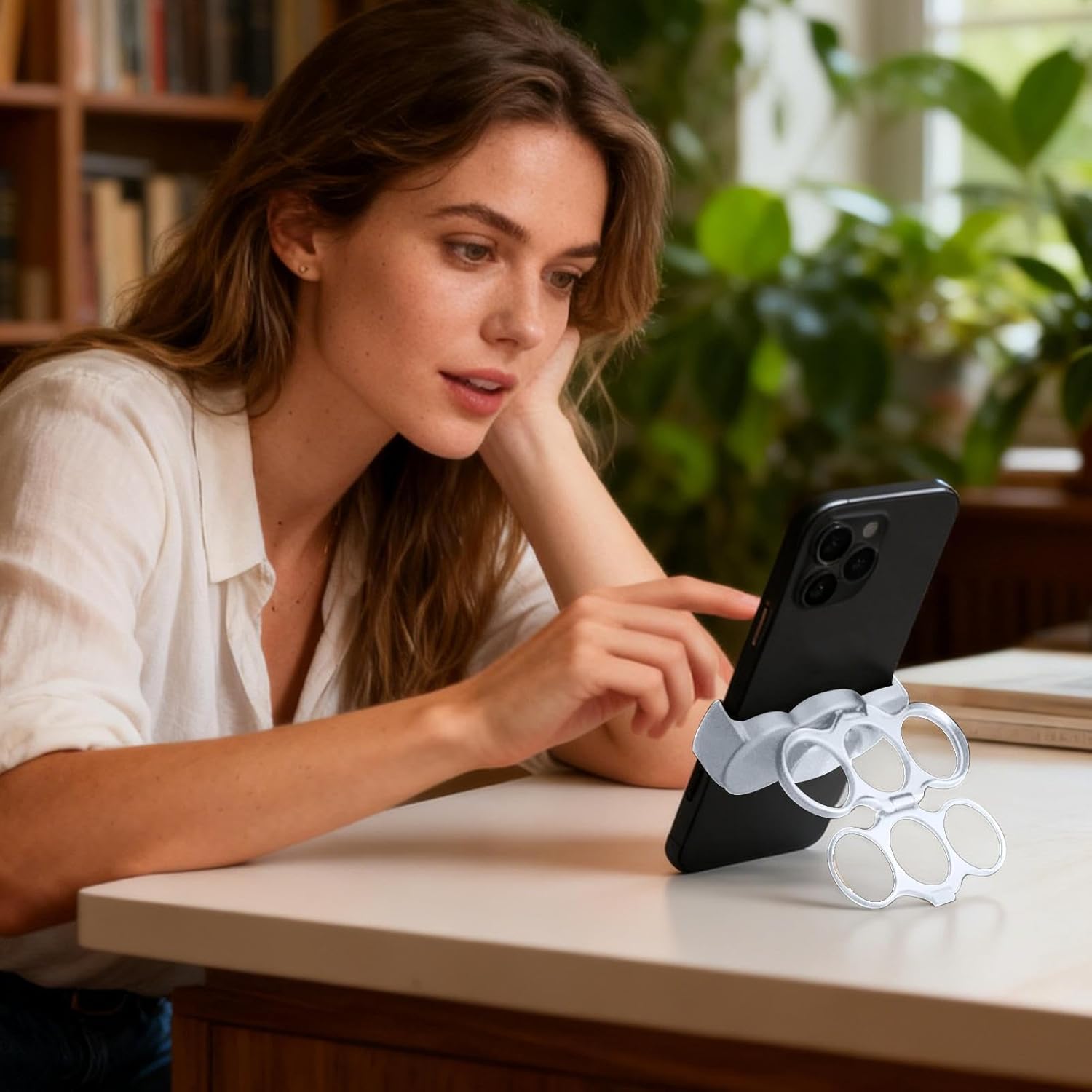 Double-Ring Three-Finger Back Clip Holder 360-Degree Rotating Mobile Grip Multipurpose Foldable Phone Grip Holder